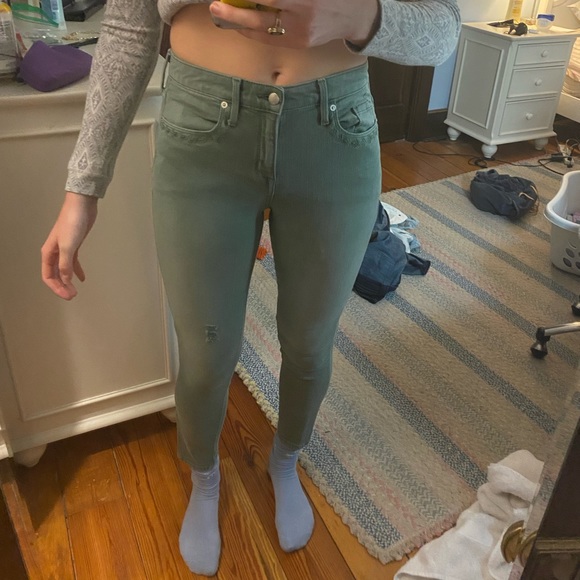 Mossimo Denim green skinny jeans, size 6R, 28 waist - Picture 4 of 5